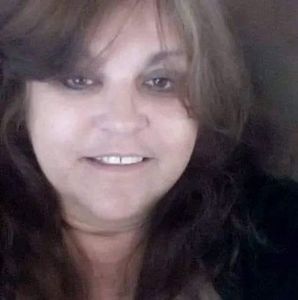 Meet your Posher, Laurie laura